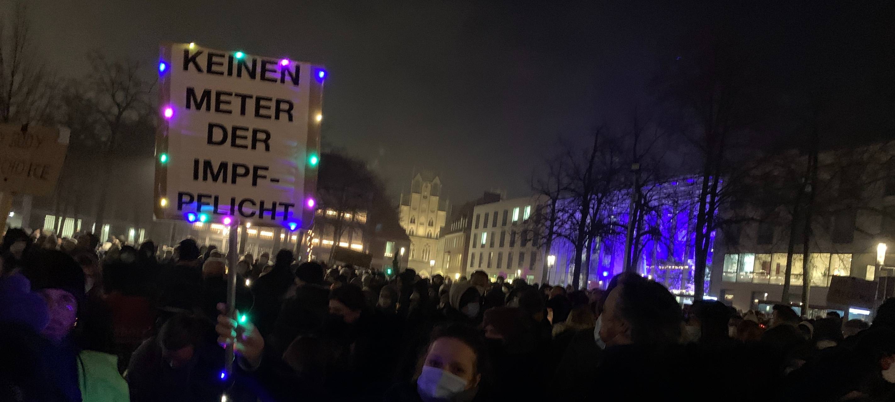 Demo von Impfskeptikern