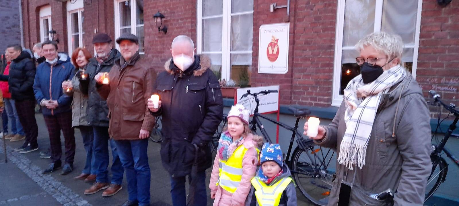 Hunderte Hiltruper zeigen Solidarität