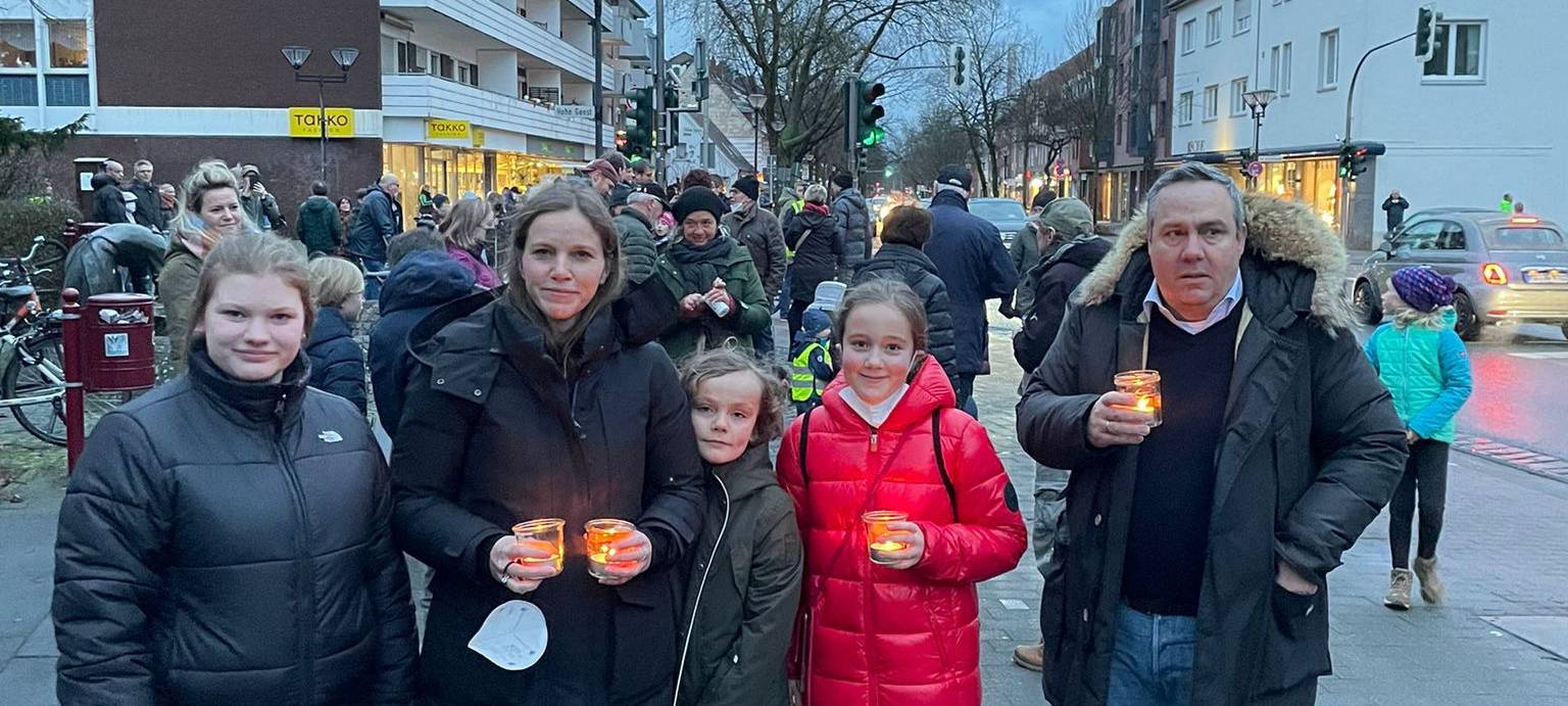 Hunderte Hiltruper zeigen Solidarität