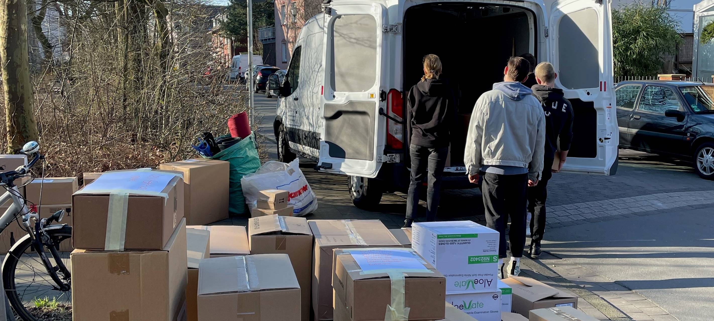 Spenden aus Münster auf dem Weg nach Polen