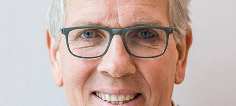 Hüffer bleibt IHK-Präsident