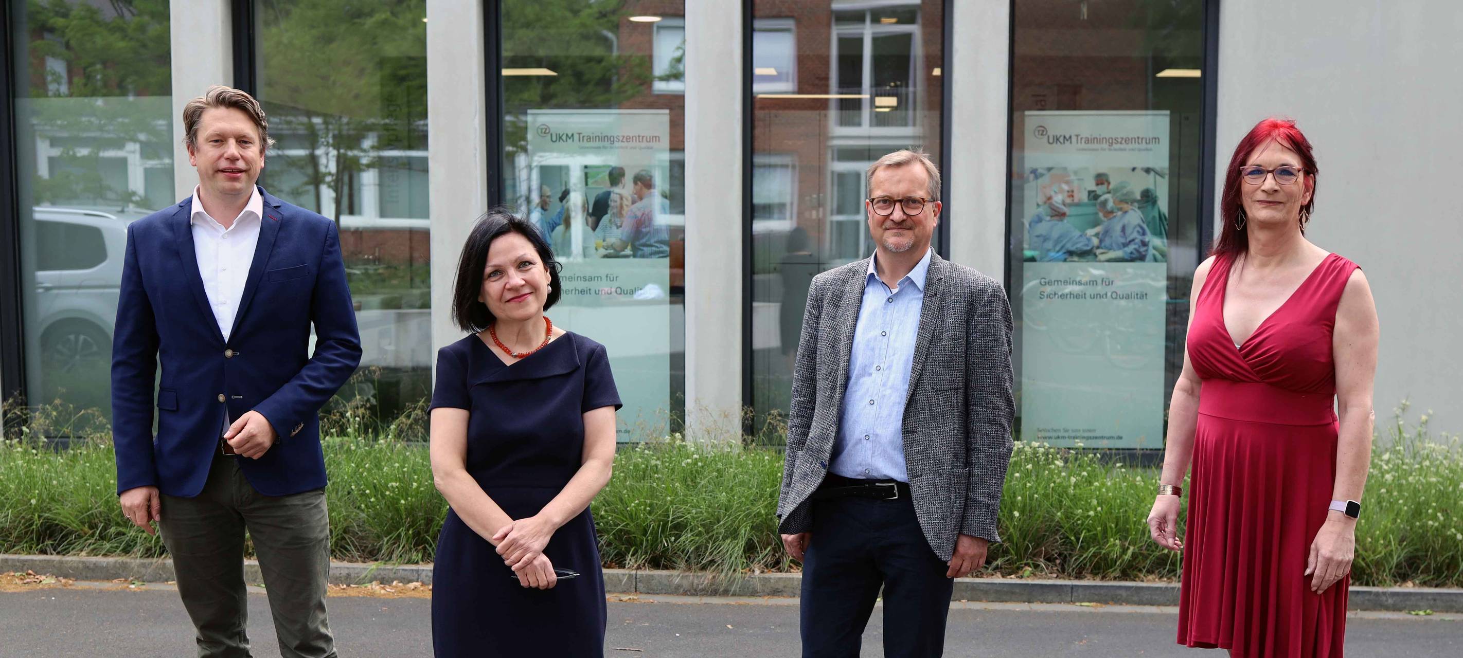 UKM eröffnet einmaliges Versorgungszentrum