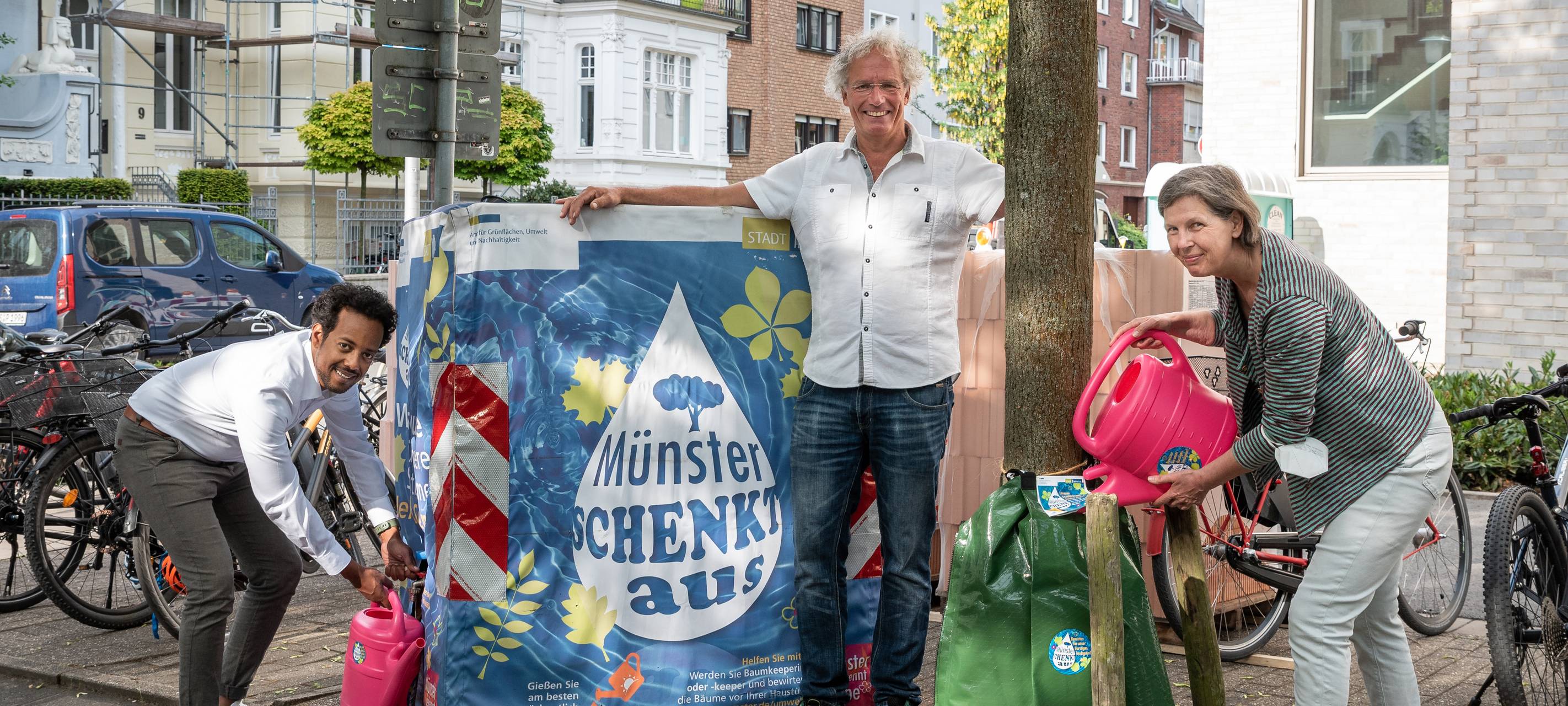 Wasser für durstige Straßenbäume