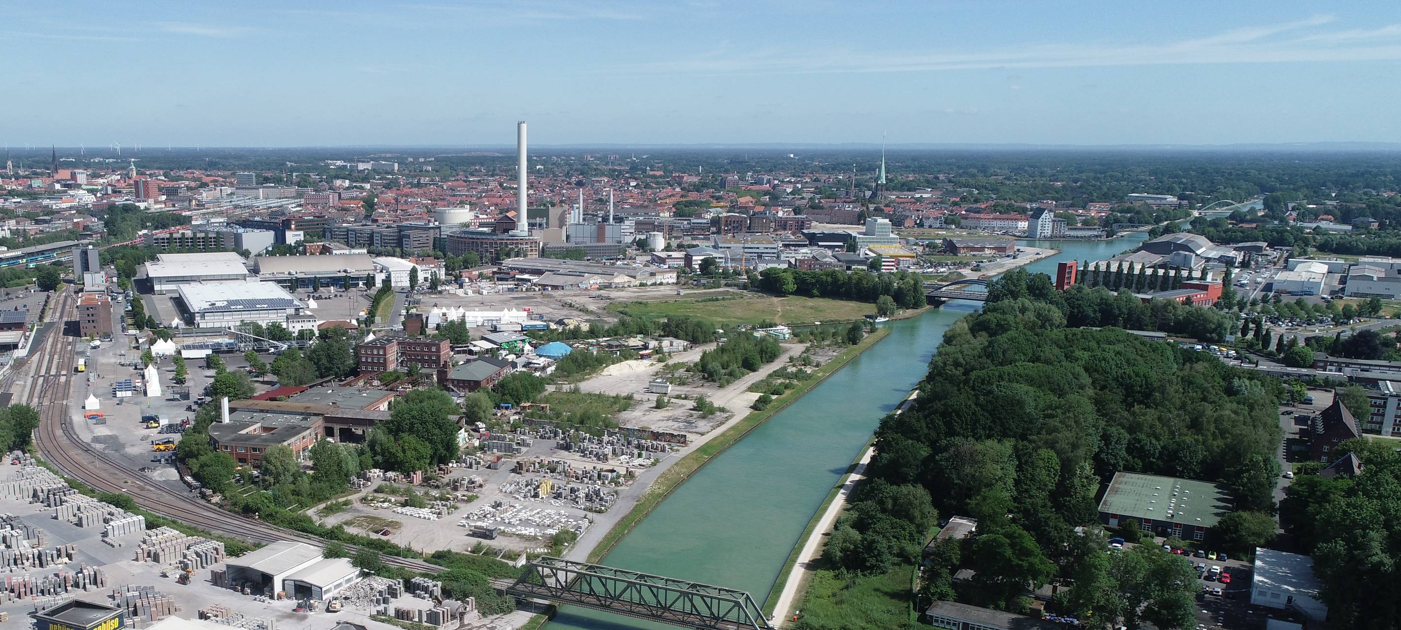 Schwimmer im Kanal verunglückt