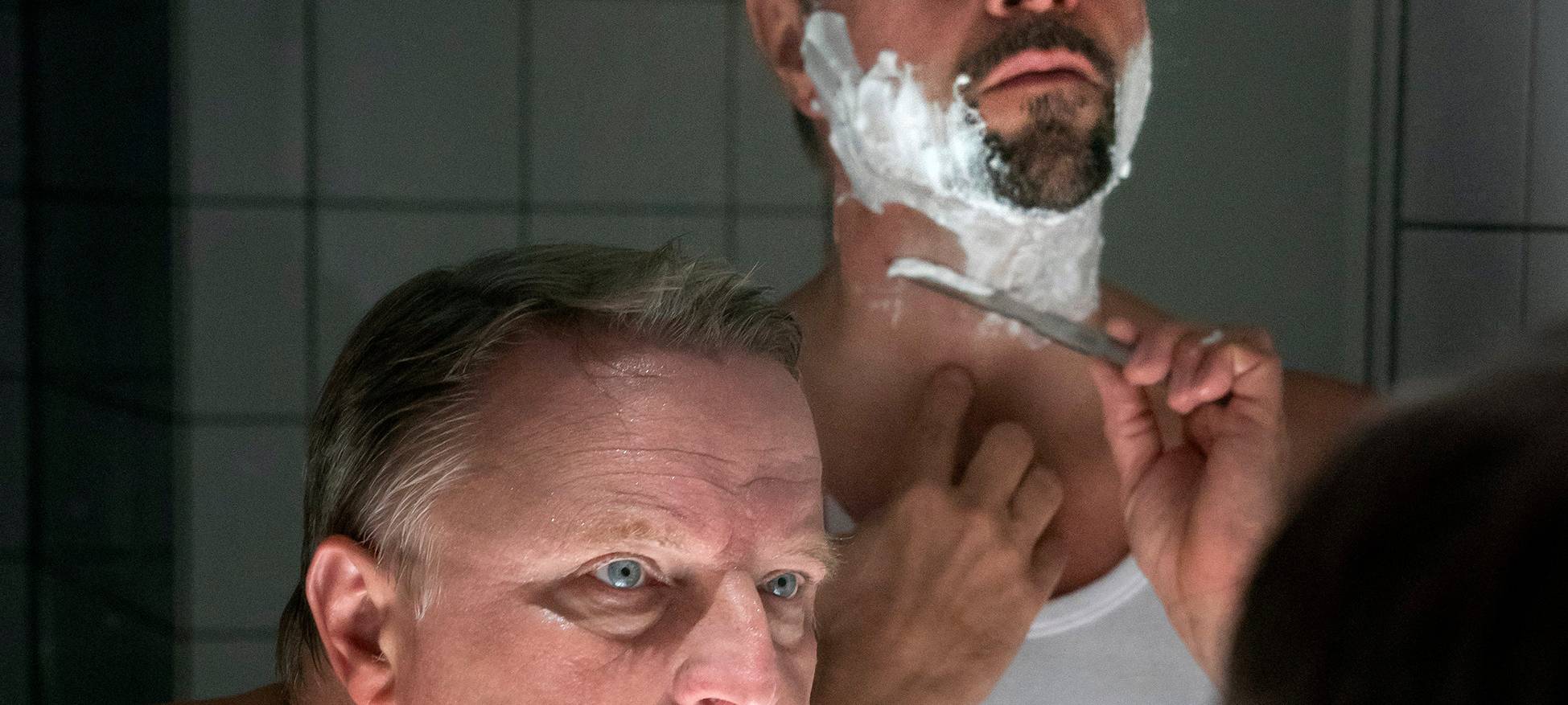Thiel und Boerne vorm Spiegel
