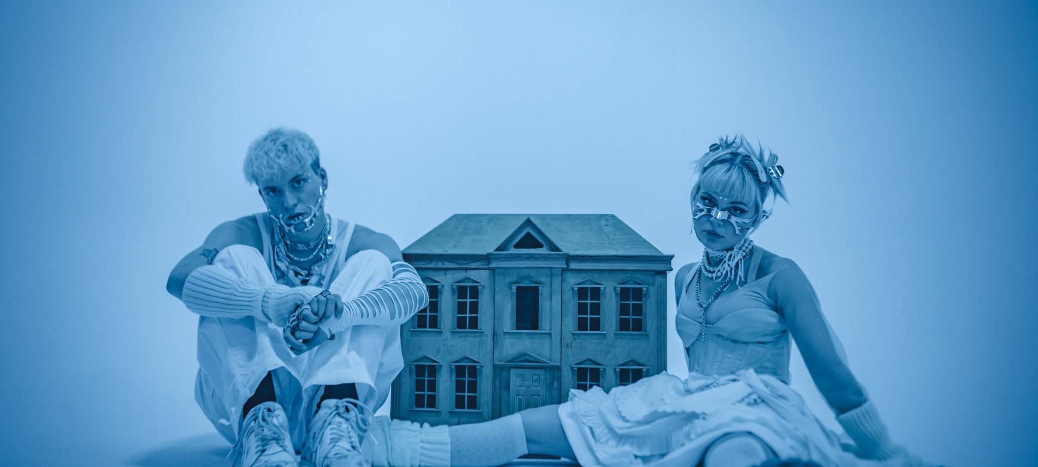 "So klingt zu Hause": AMOS FLEUR