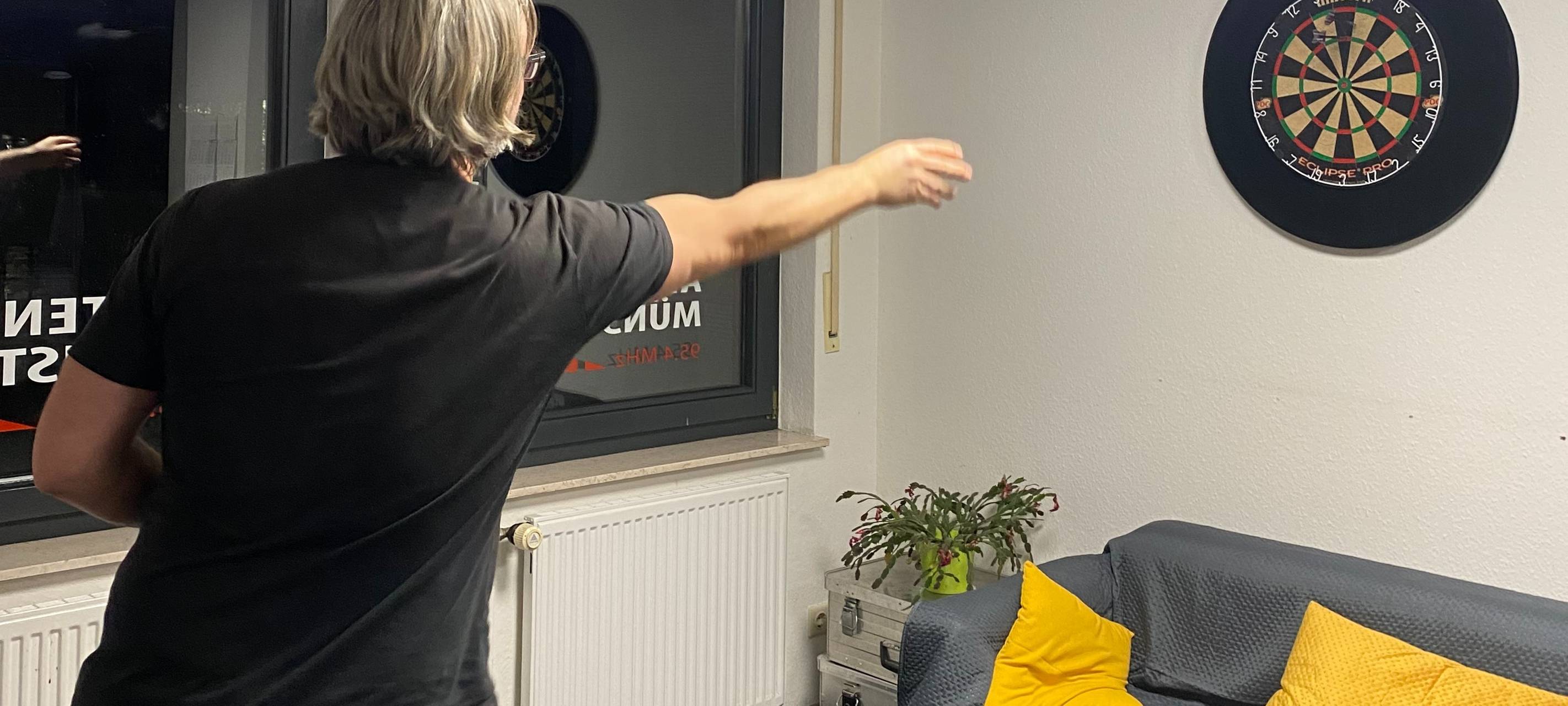 Henning Wehland bei „Promi-Darts-WM"