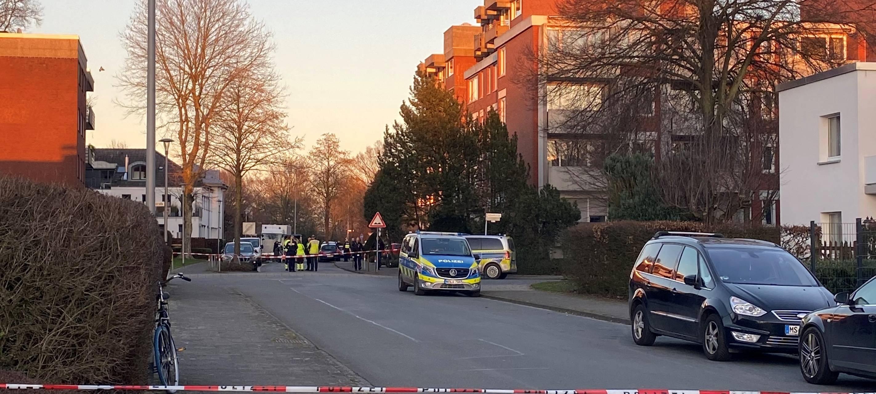 Polizei sprengt Sprengvorrichtung