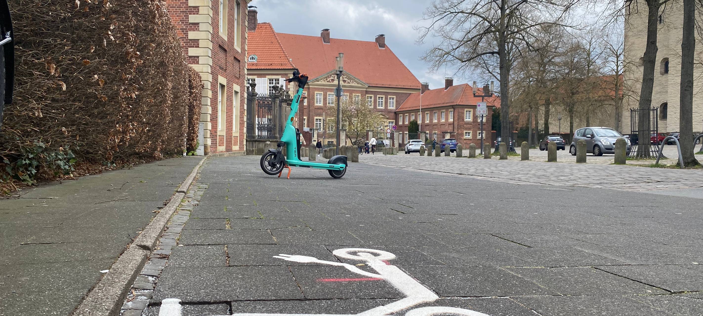 119 Parkzonen für E-Scooter