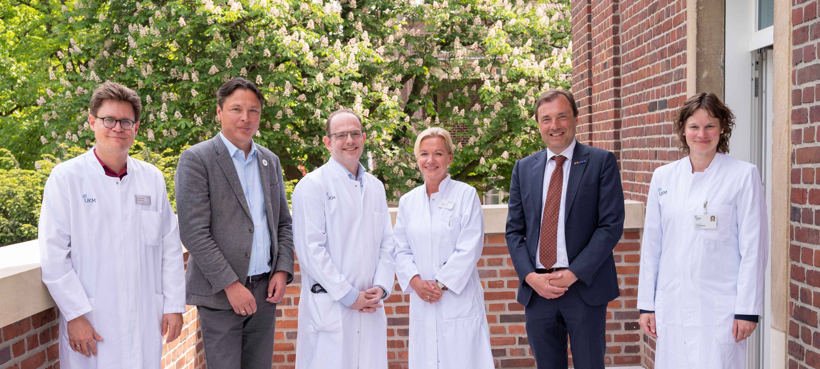 Krebs: Kliniken arbeiten zusammen