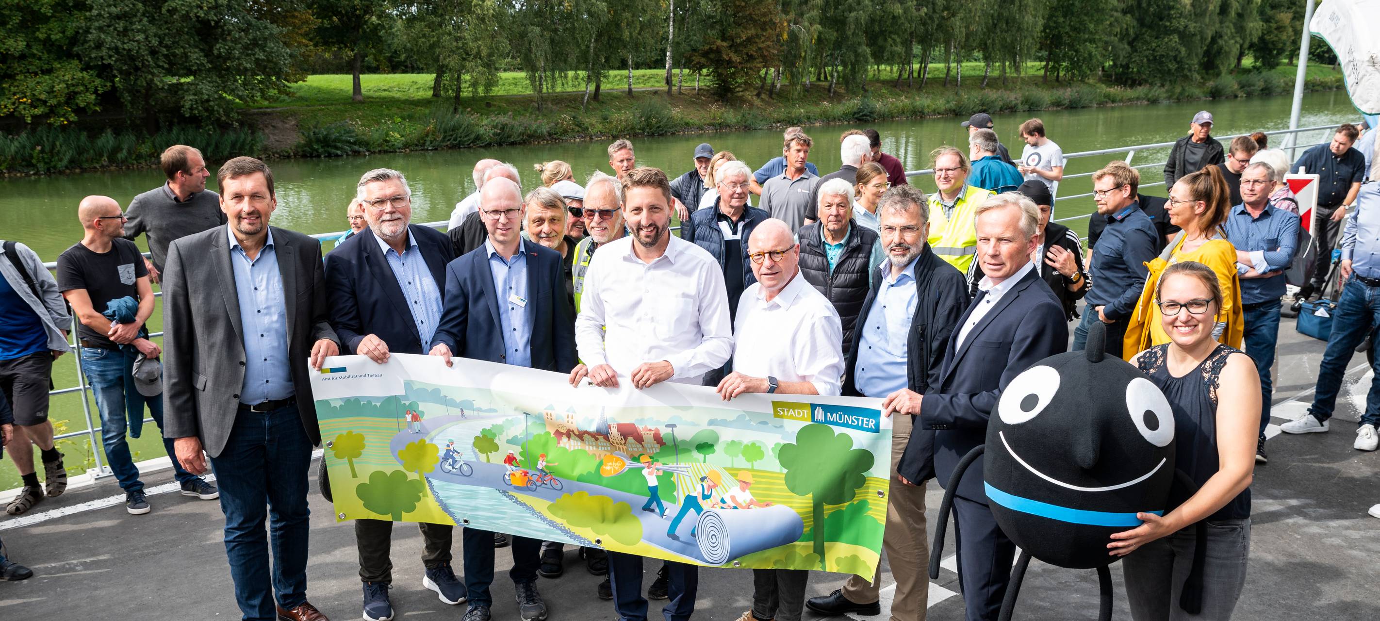 Freie Fahrt am Kanal für Radfahrer:innen