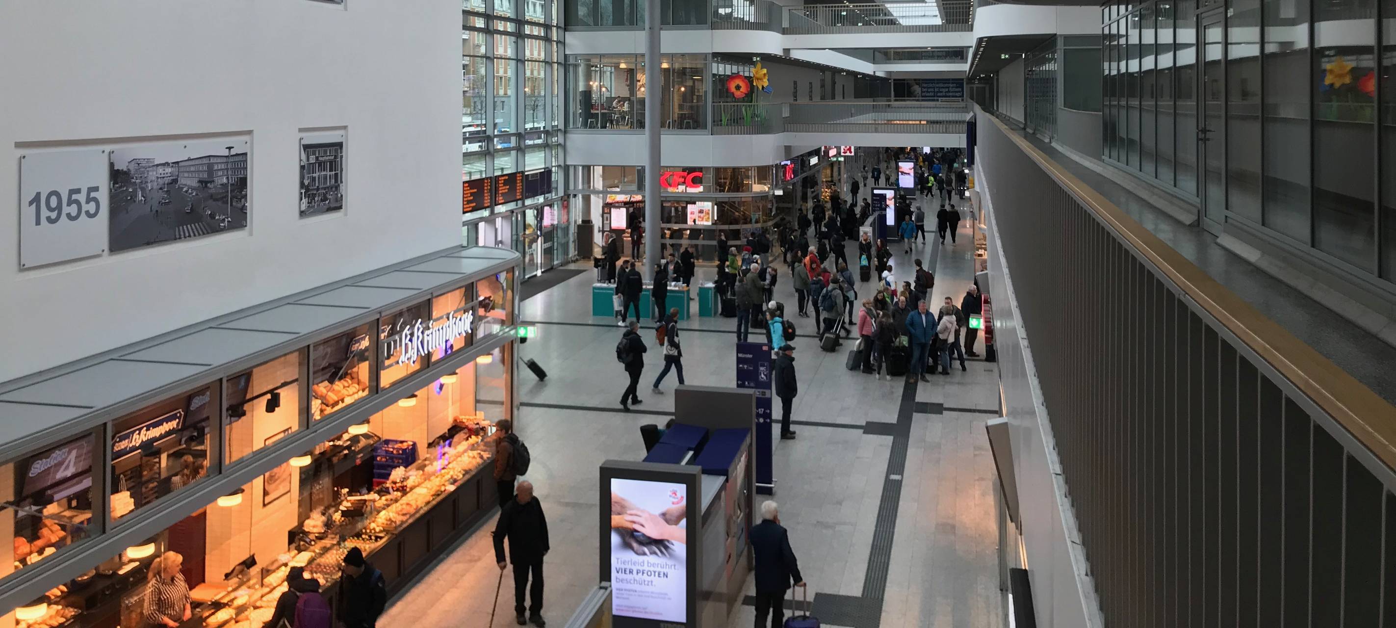 Der Hauptbahnhof von Münster - Innenansicht