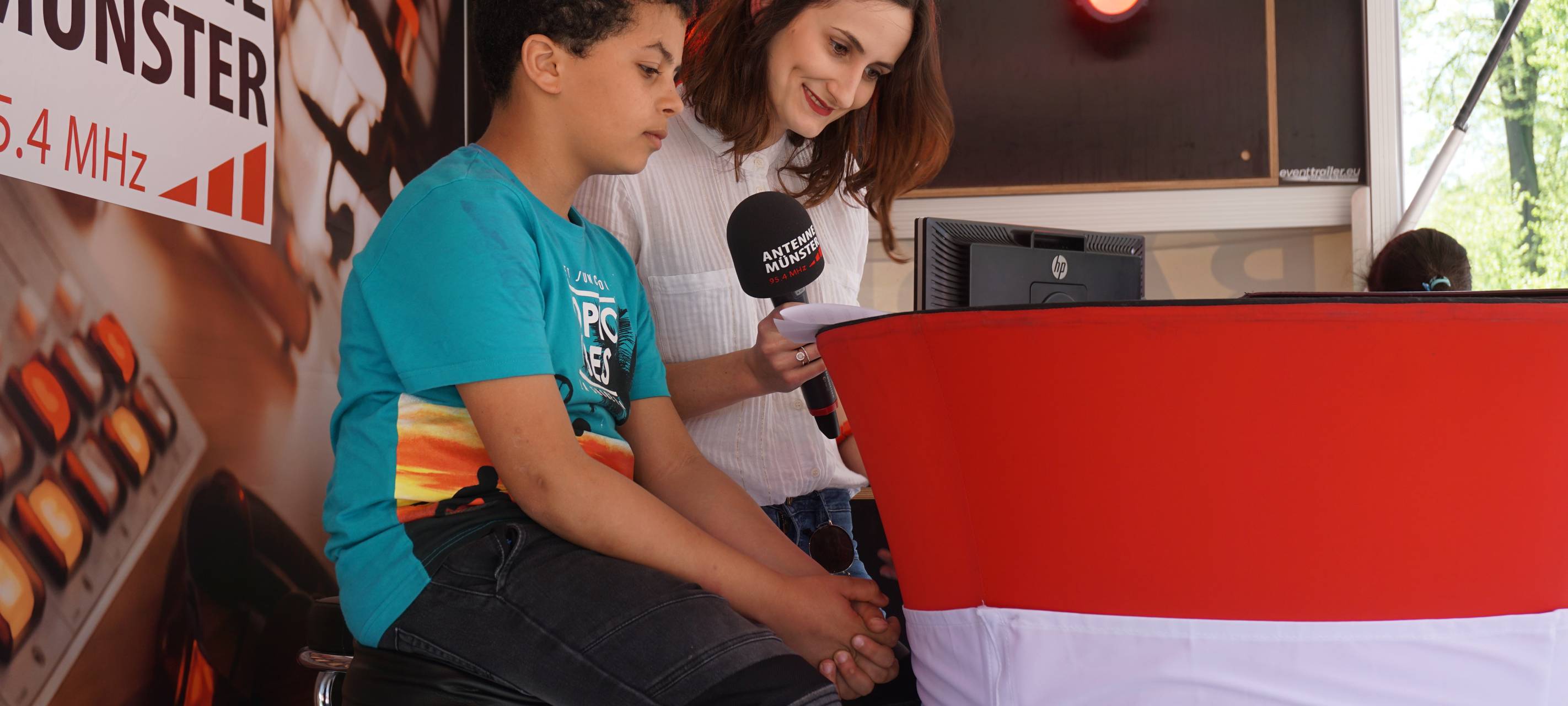 Die große Ostereiersuche im Schlossgarten