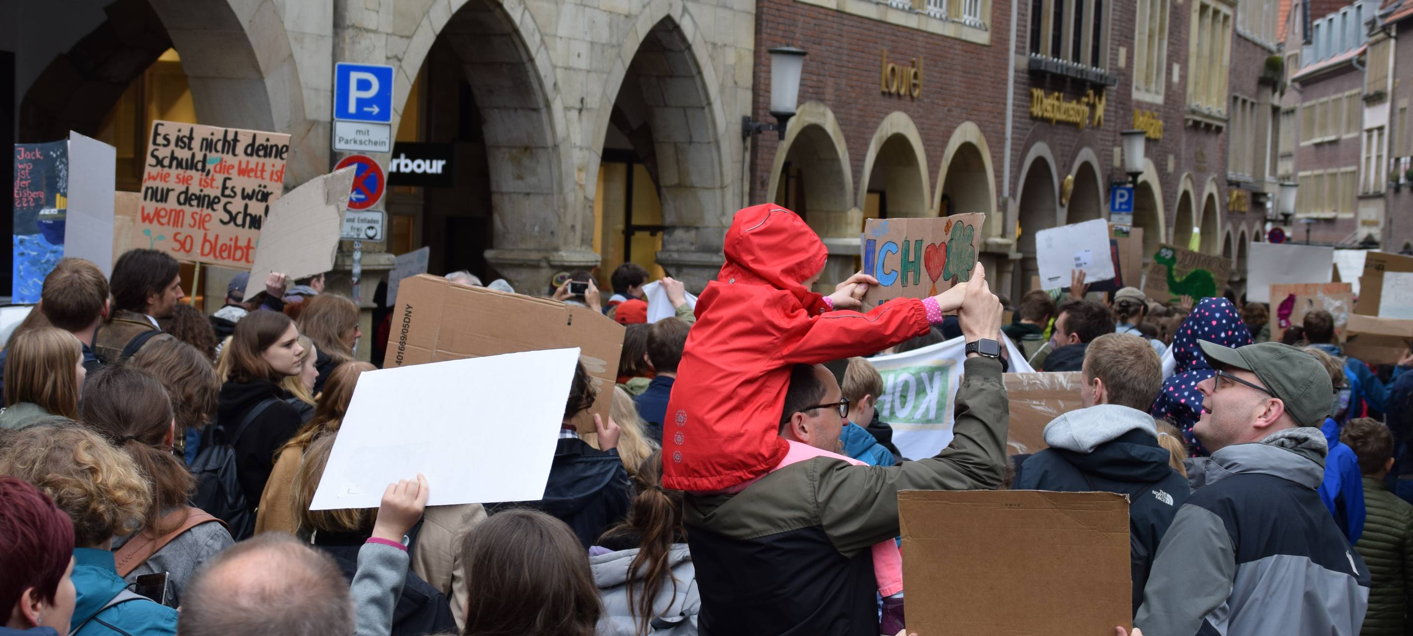 Großdemo Fridays for Future in den Osterferien