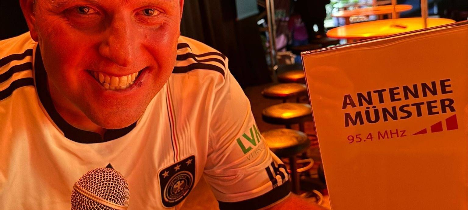 Münsters Fans feiern EM-Auftakt