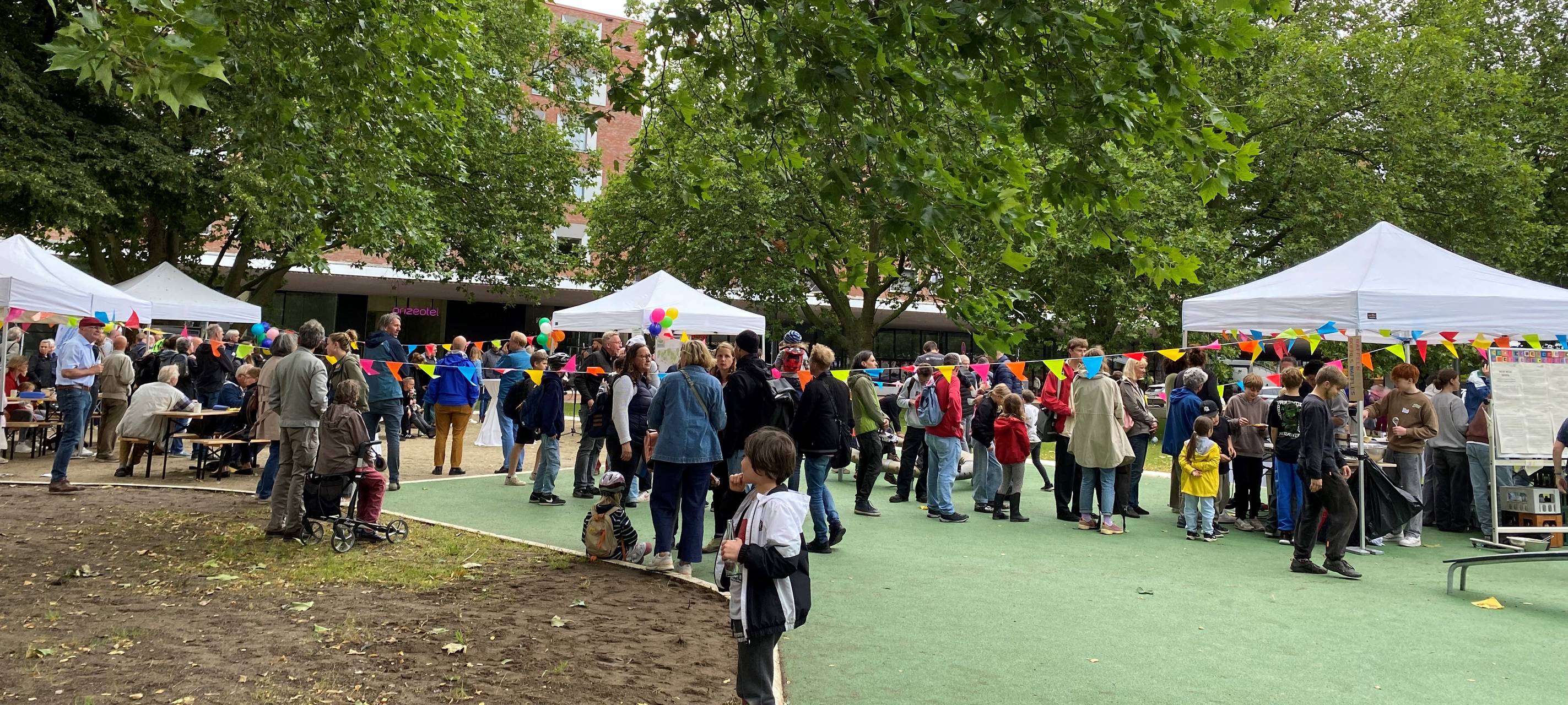 "Picknick für alle" auf dem Bremer Platz