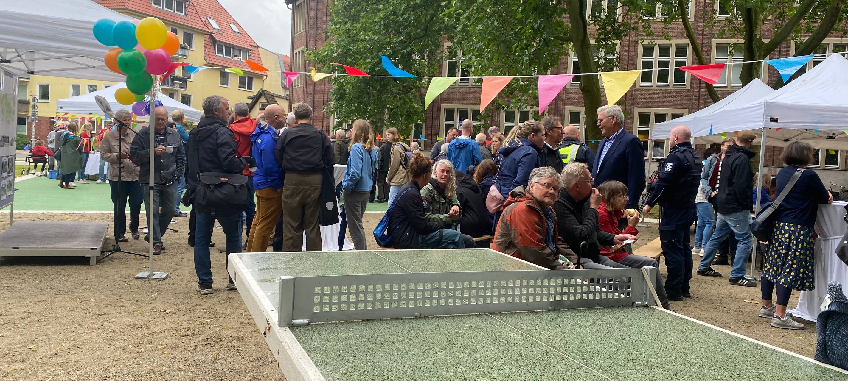 "Picknick für alle" auf dem Bremer Platz
