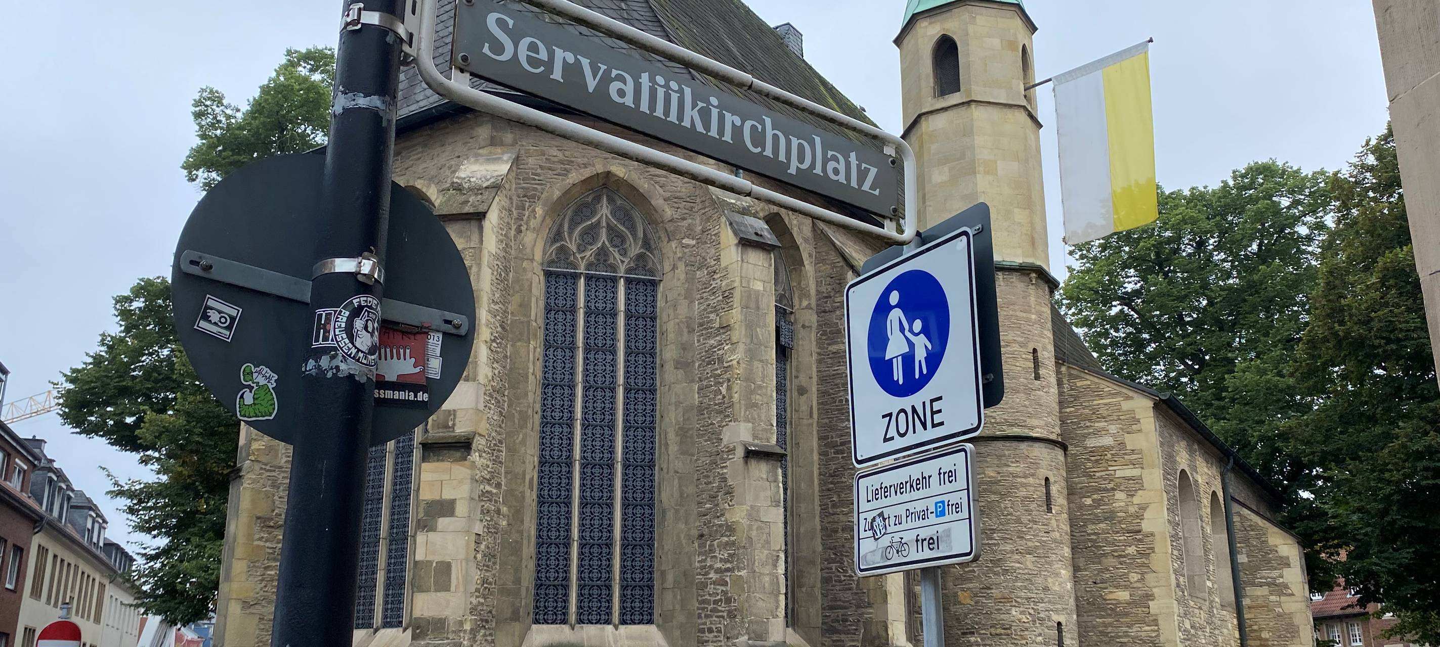 Ärger am Servatiikirchplatz