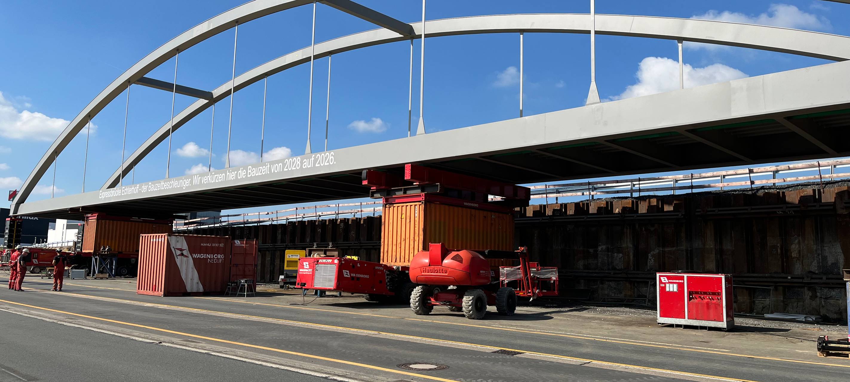 B51: Behelfsbrücke später fertig
