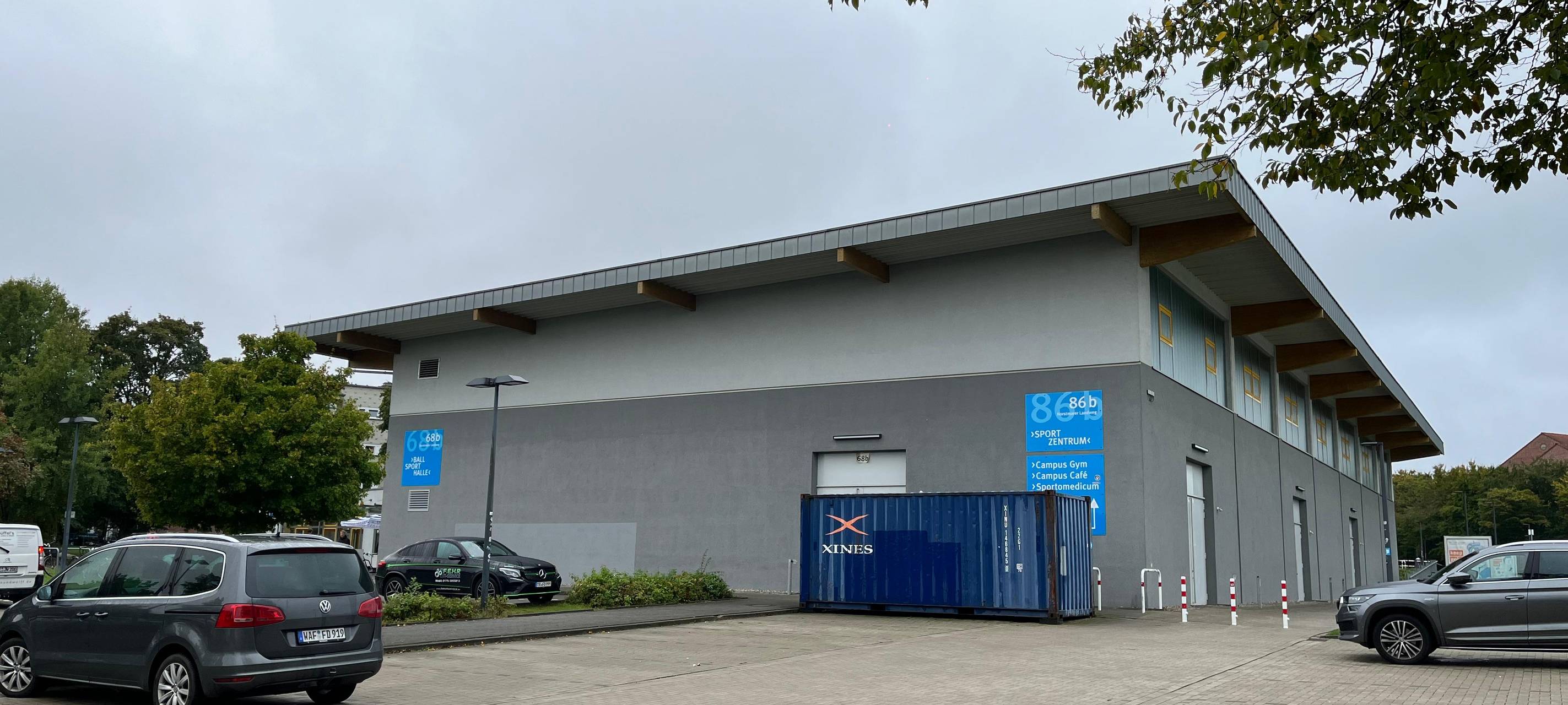 Erstie-Nachtlager in der Sporthalle