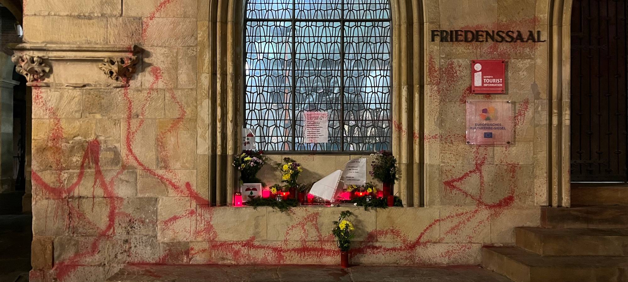 Historische Gebäude beschmiert