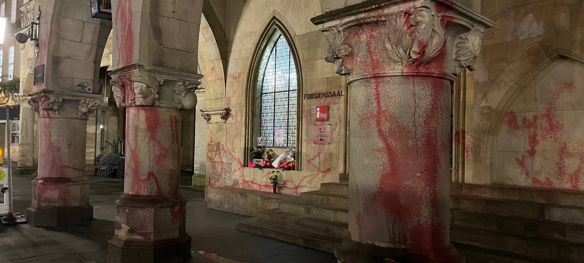 Historische Gebäude beschmiert