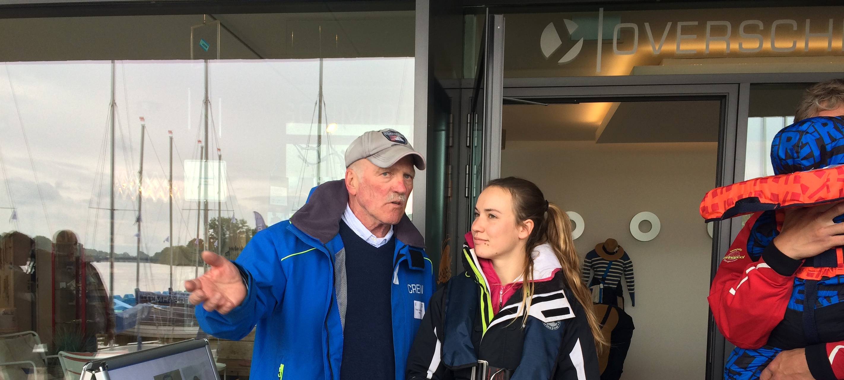 Das junge Mädchen und das Meer