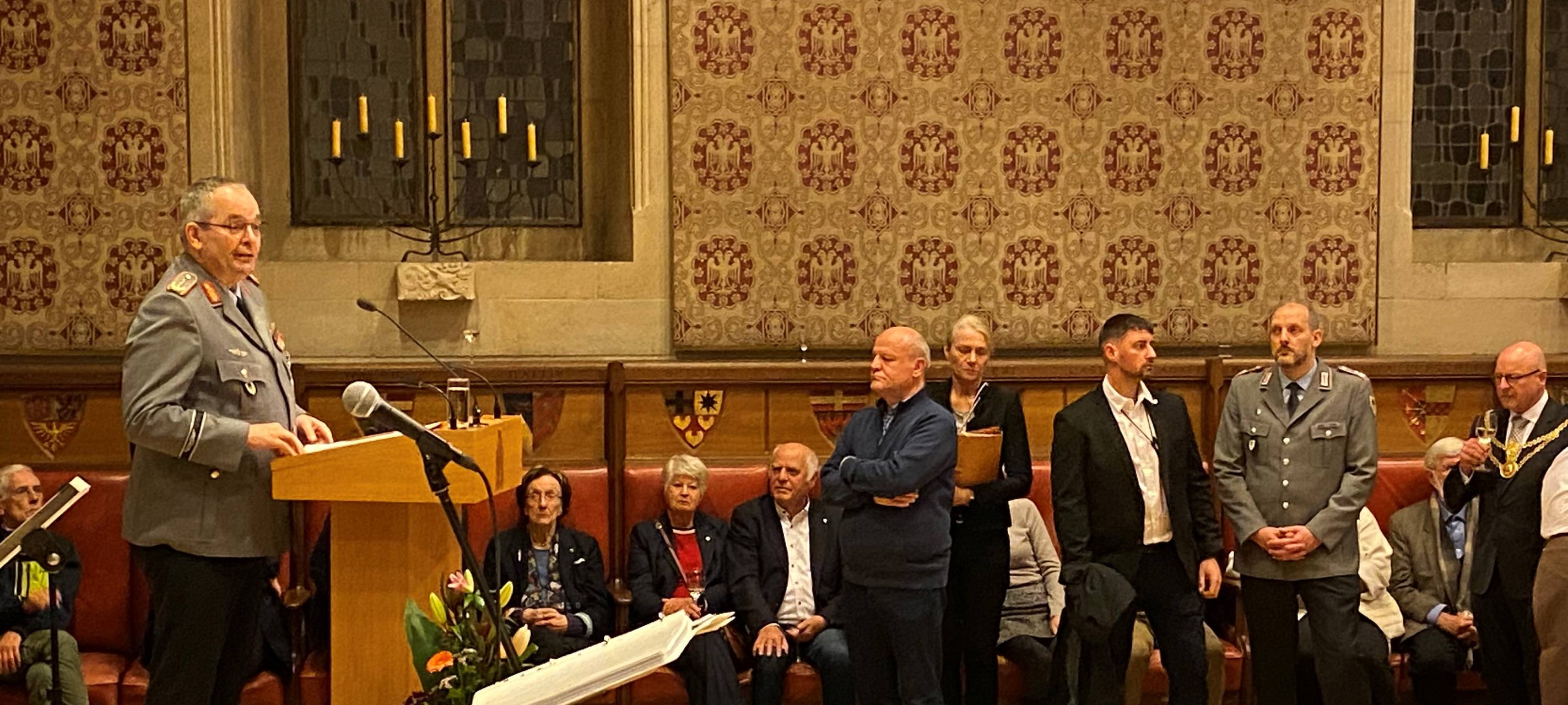 "Die Zeiten sind unsicher geworden"