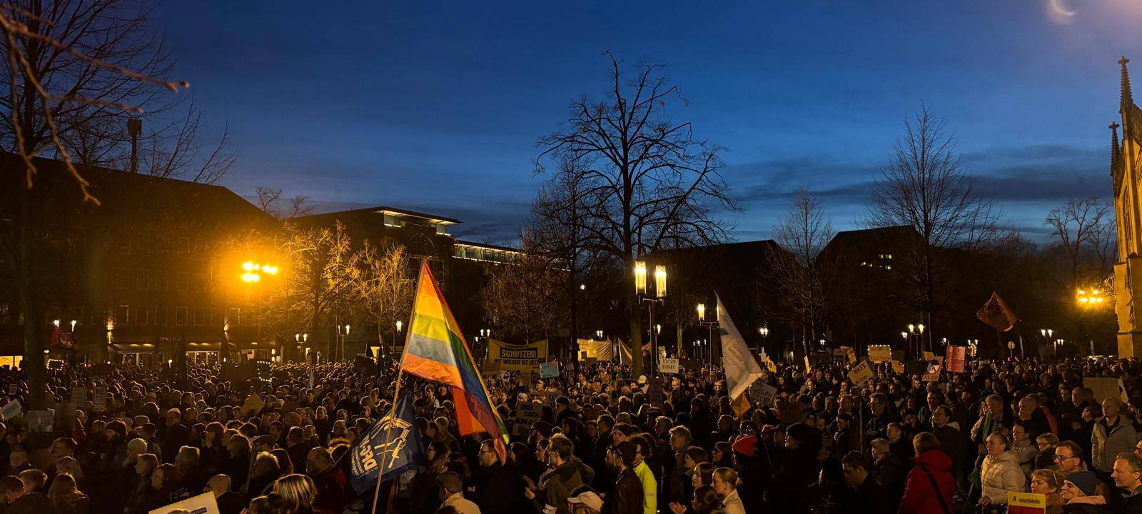 Großdemo gegen Rechtsextremismus