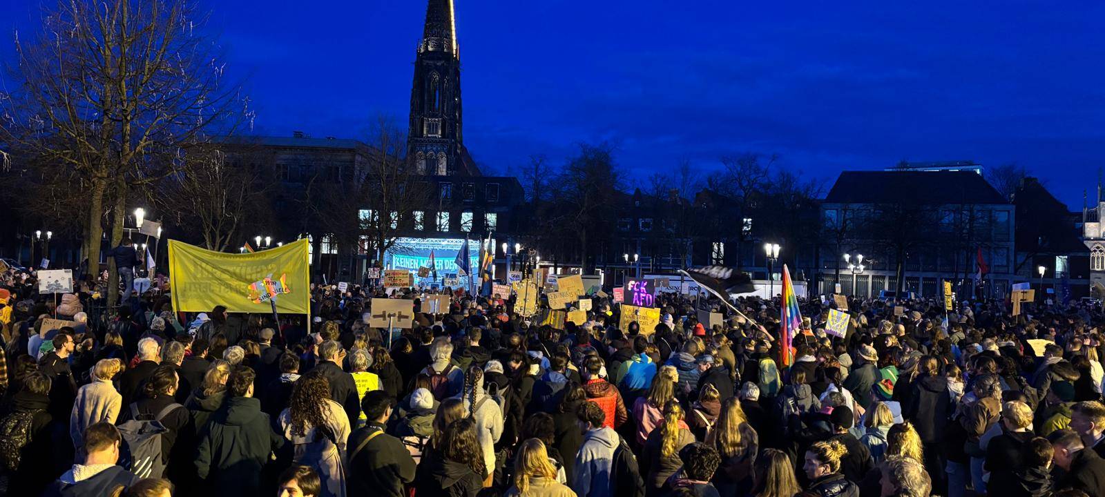 Großdemo gegen Rechtsextremismus