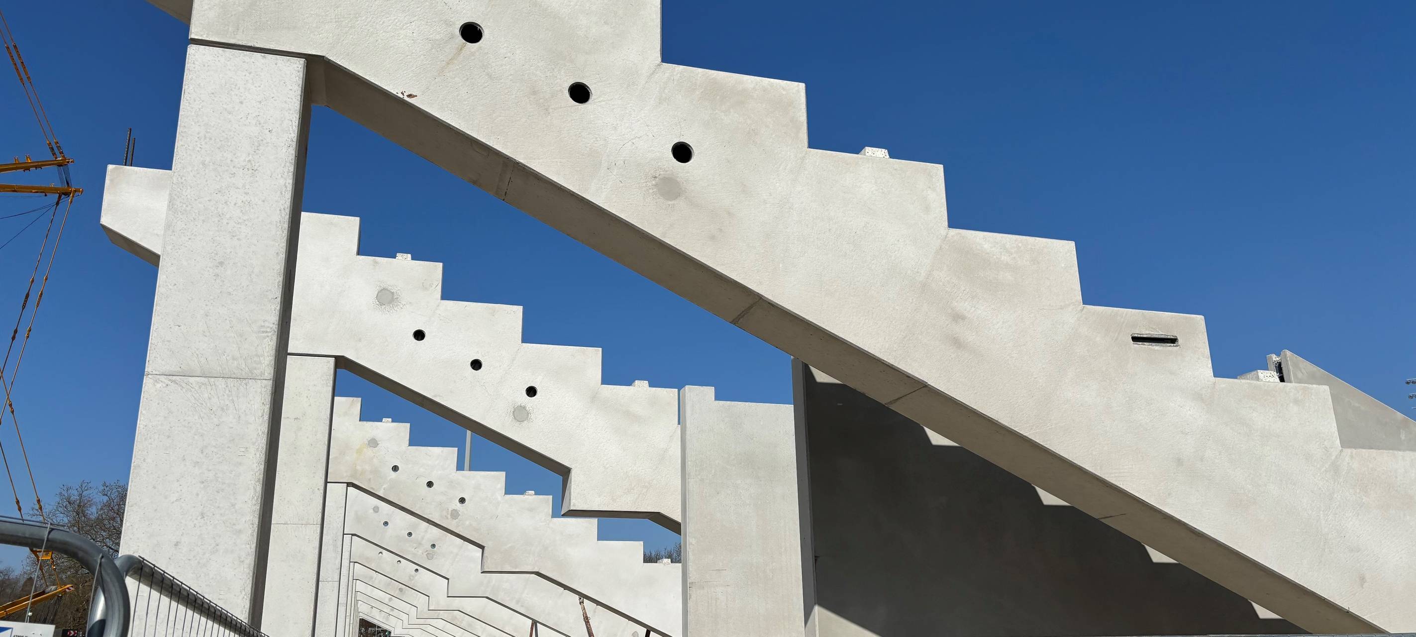 Westtribüne wird gebaut