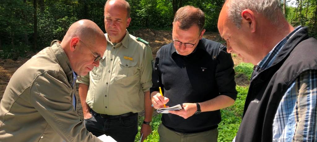 Bundeswehr hilft bei Ems-Renaturierung