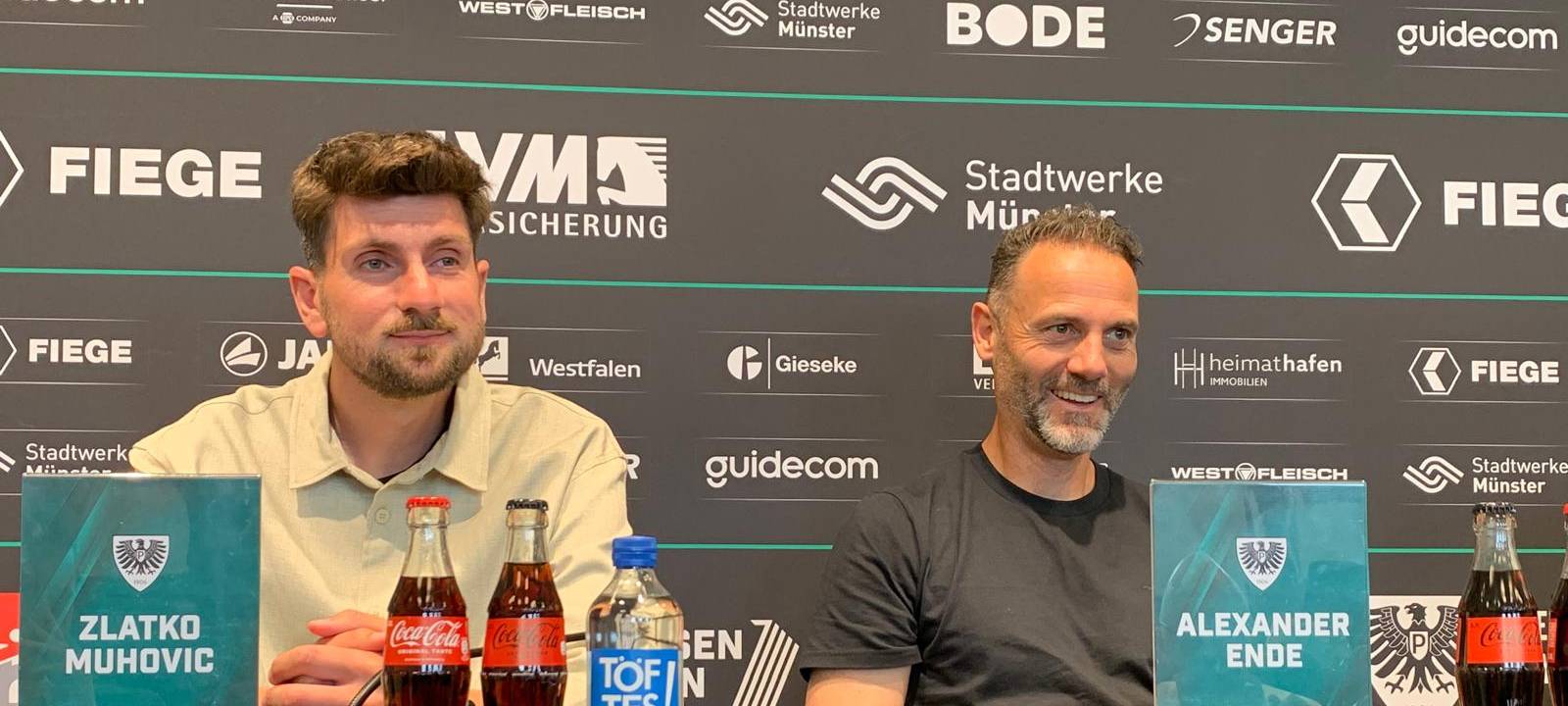 Zlatko Muhovic und Alexander Ende bei ihrer ersten SCP-Pressekonferenz.