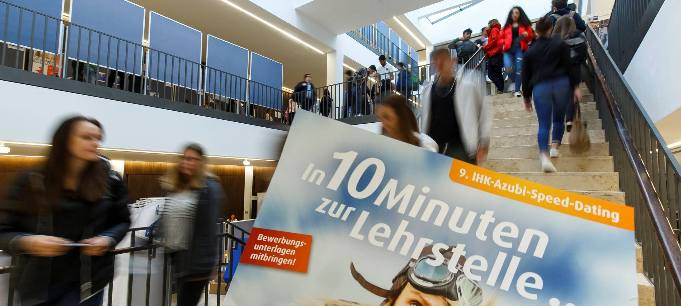 Fast 1.000 Schüler beim Azubi-Speed-Dating