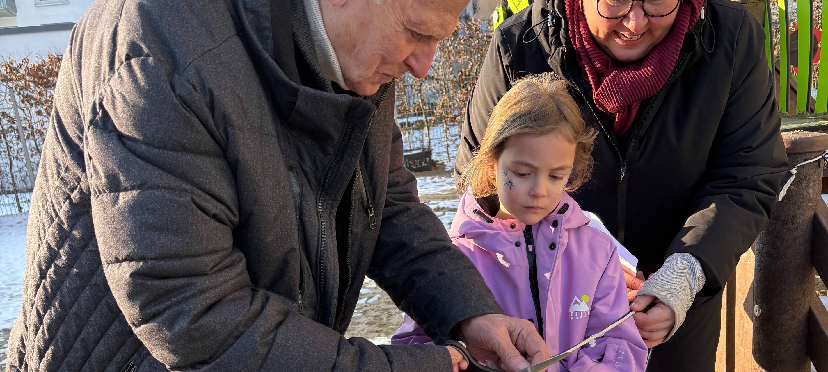 AWO-Kita bedankt sich beim Millionär