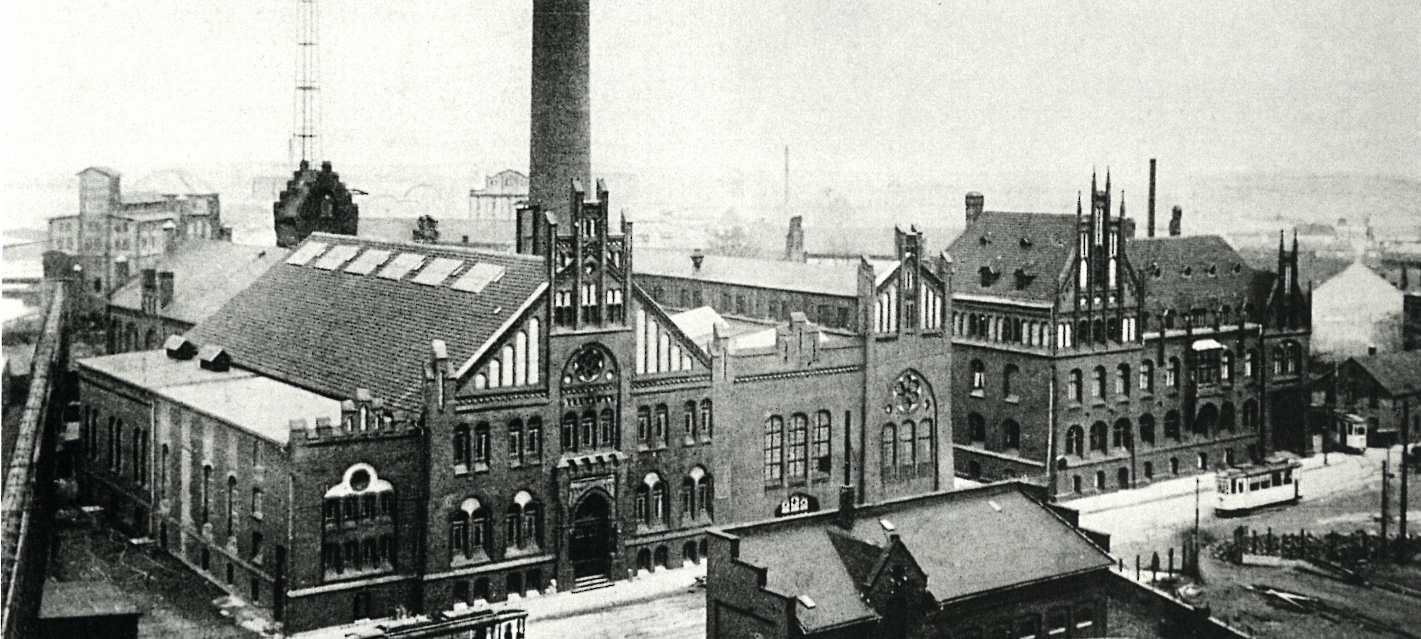 Historisches Foto vom ersten E-Werk der Stadtwerke am Hafen Münster.