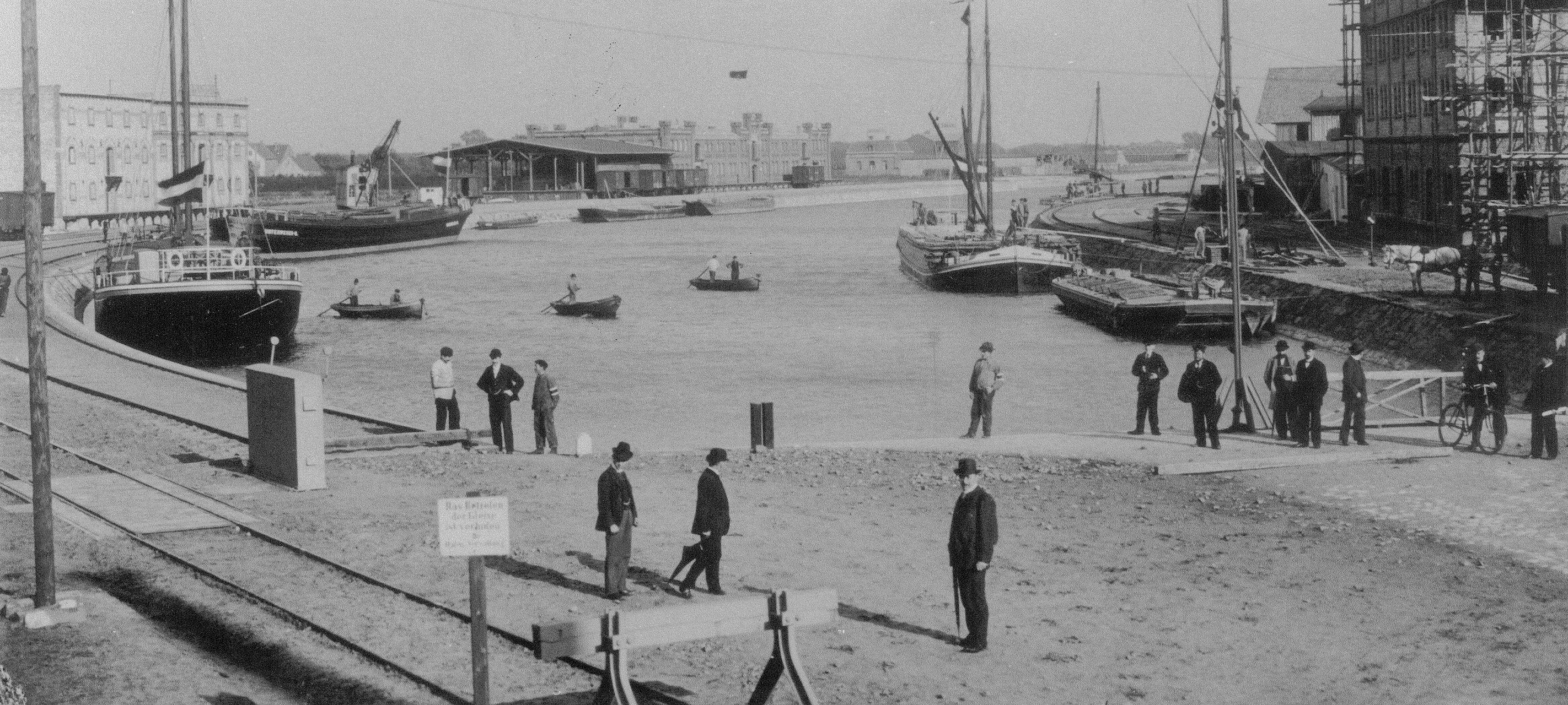 Historisches Bild vom Hafen Münster im Jahr 1900.