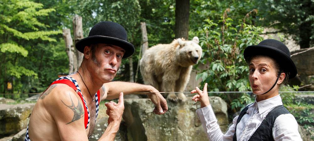 Straßenkünstler-Festival im Zoo