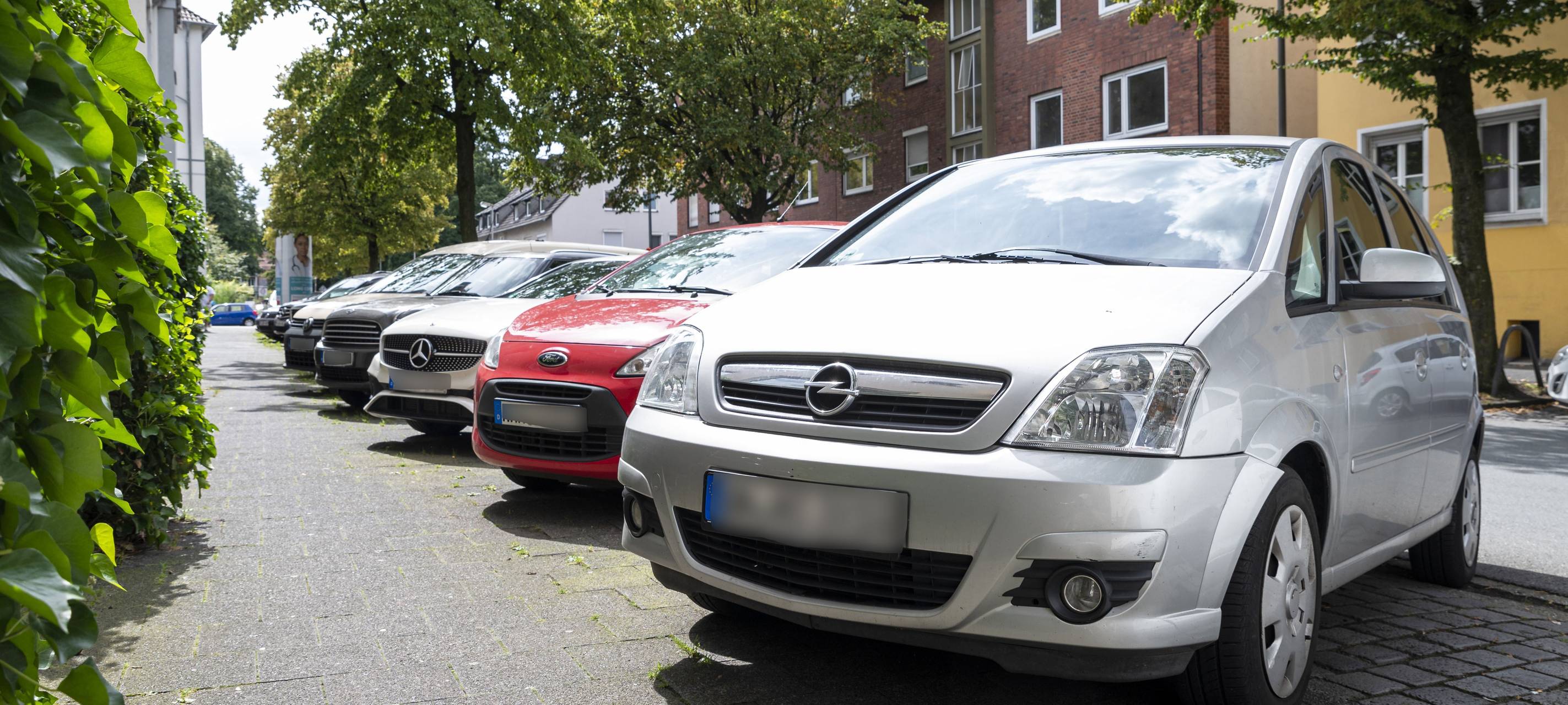 Kanalstraße in Münster: Stadt ändert Parkregeln