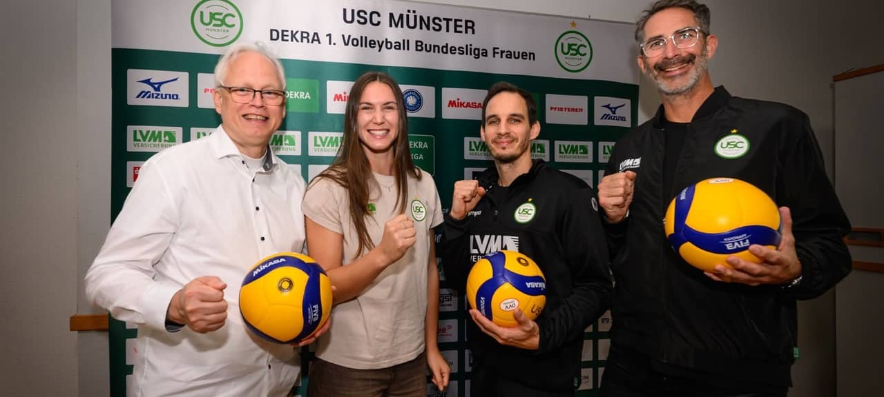 Freuen sich auf die neue Saison: Präsident Jürgen Aigner, Kapitänin Esther Spöler, Trainer Matthias Pack, Sportdirektor Ralph Bergmann.