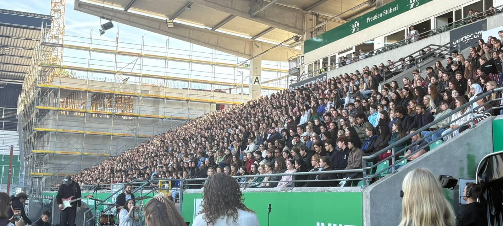 Erstsemesterbegrüßung im LVM-Preußenstadion.