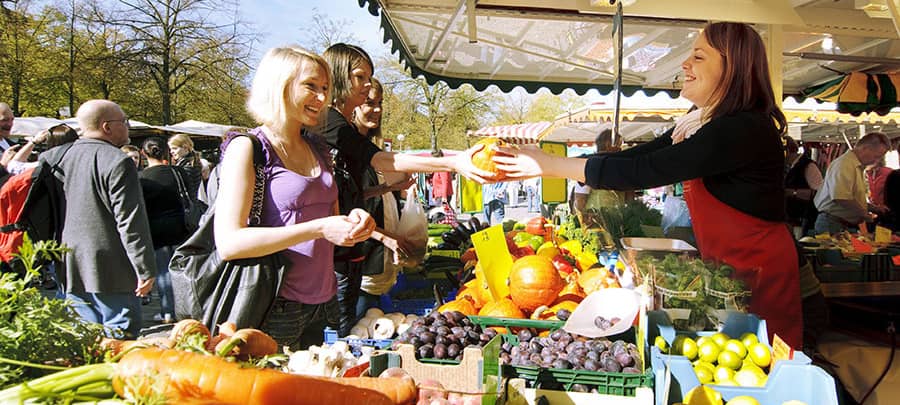 Wochenmarkt an Heiligabend