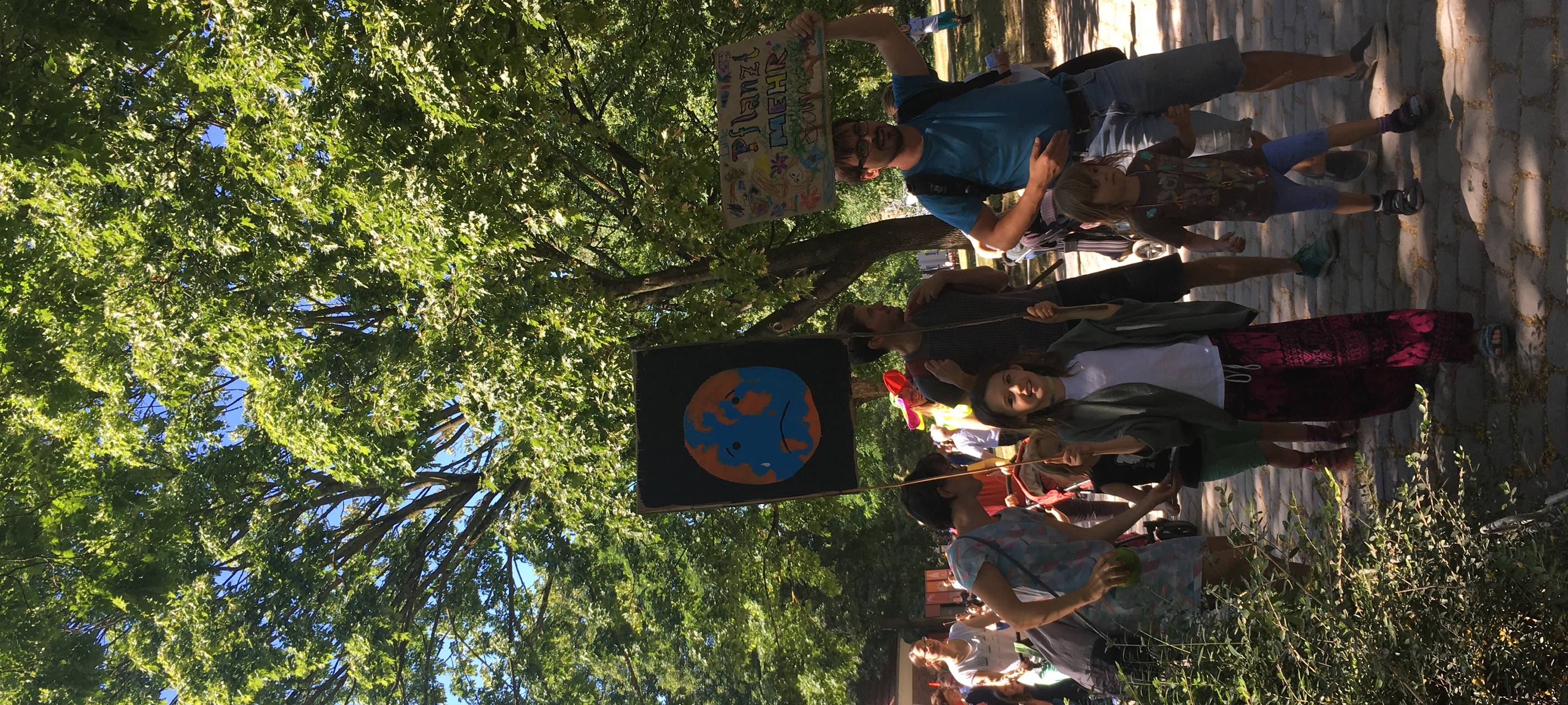 Kinder-Karawane für das Klima