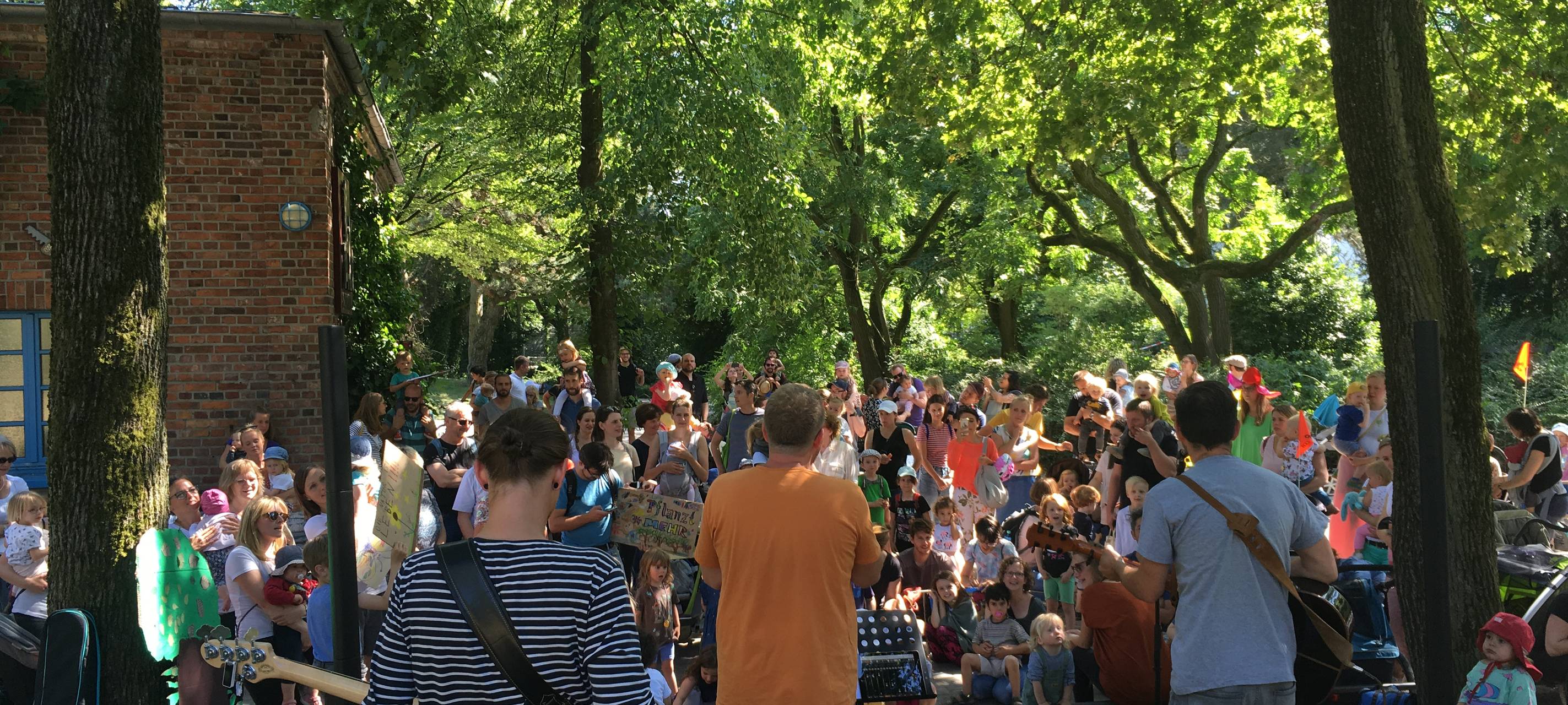 Kinder-Karawane für das Klima