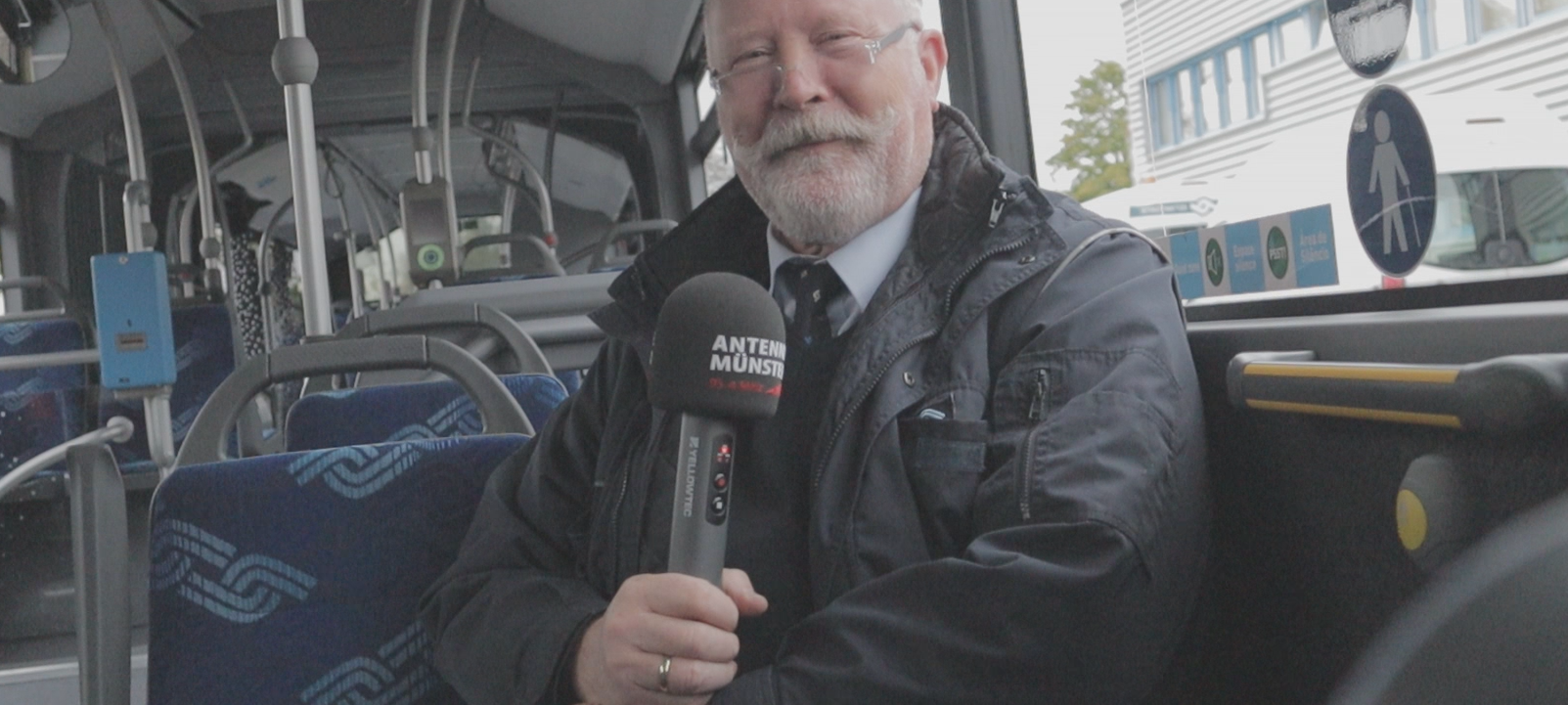 "Ein Hoch auf unseren Busfahrer!"
