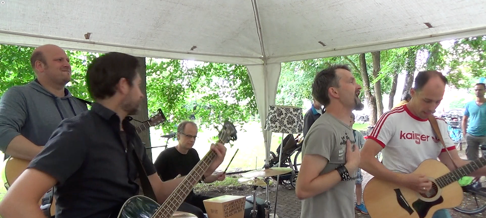 Grünflächenunterhaltung an der Promenade