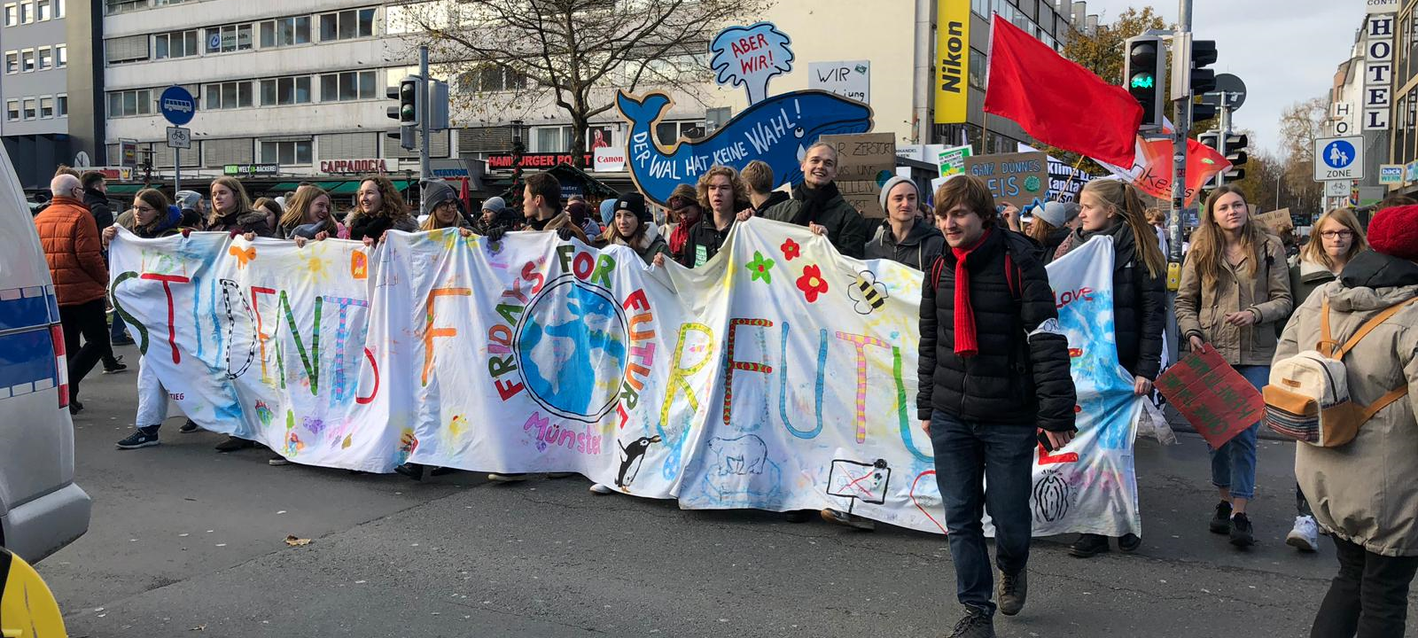 "Münster kann mehr" - Großdemo von Fridays For Future